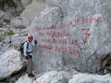 64. ovo treba pročitati,prijevod- Idi u planine dok je još vrijeme, jer doći će vrijeme, kada za to ne bude vrijeme, i ubrzo će doći to vrijeme